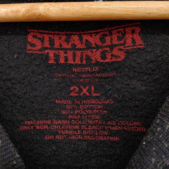Stranger Things Upside Down Custom Painted Black Light Tie Dye Sweatshirt XXL - Picture 9 of 10